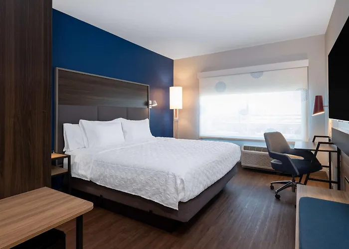 Tru By Hilton Chicago 3* Naperville