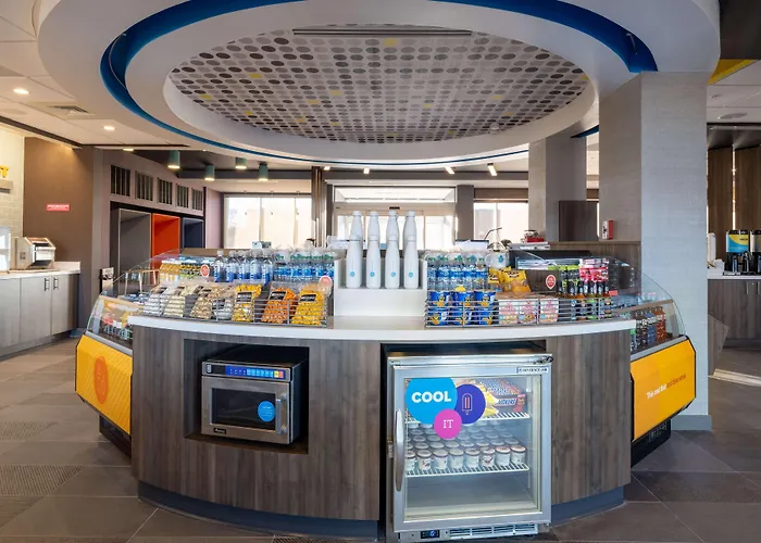 Hotel Tru By Hilton Chicago Naperville